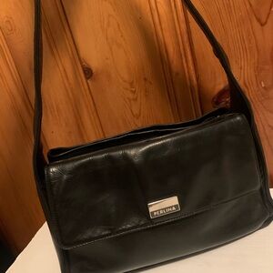 Perlina Classic Black Leather Bag